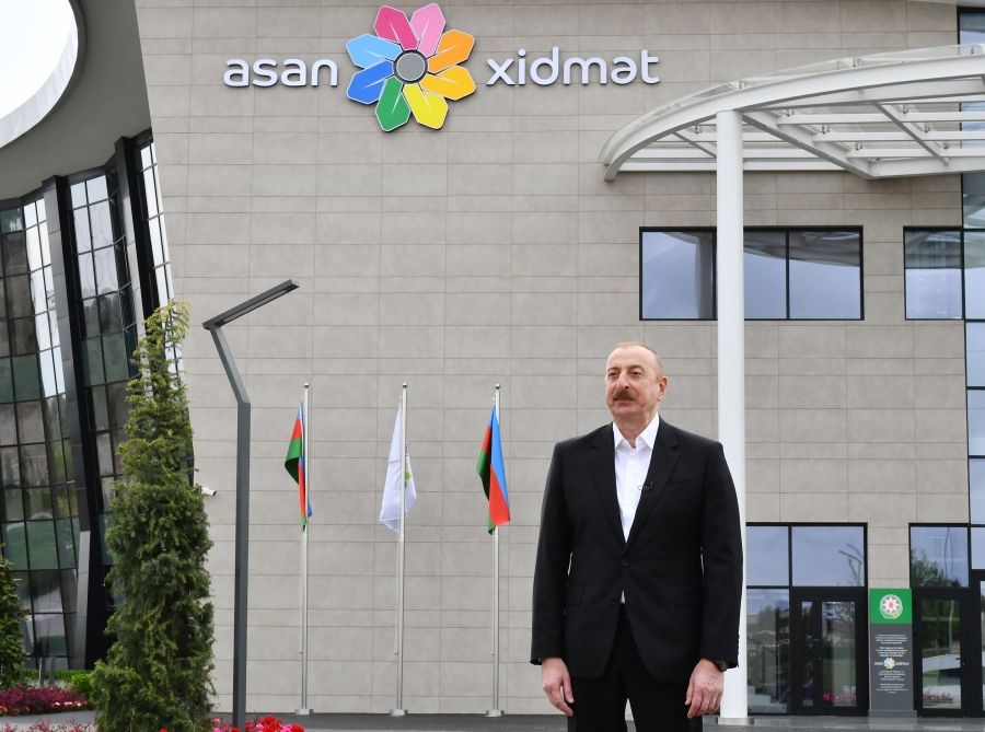 President Ilham Aliyev was interviewed by Azerbaijan Television in city of Salyan [PHOTOS/VIDEO] - Gallery Image