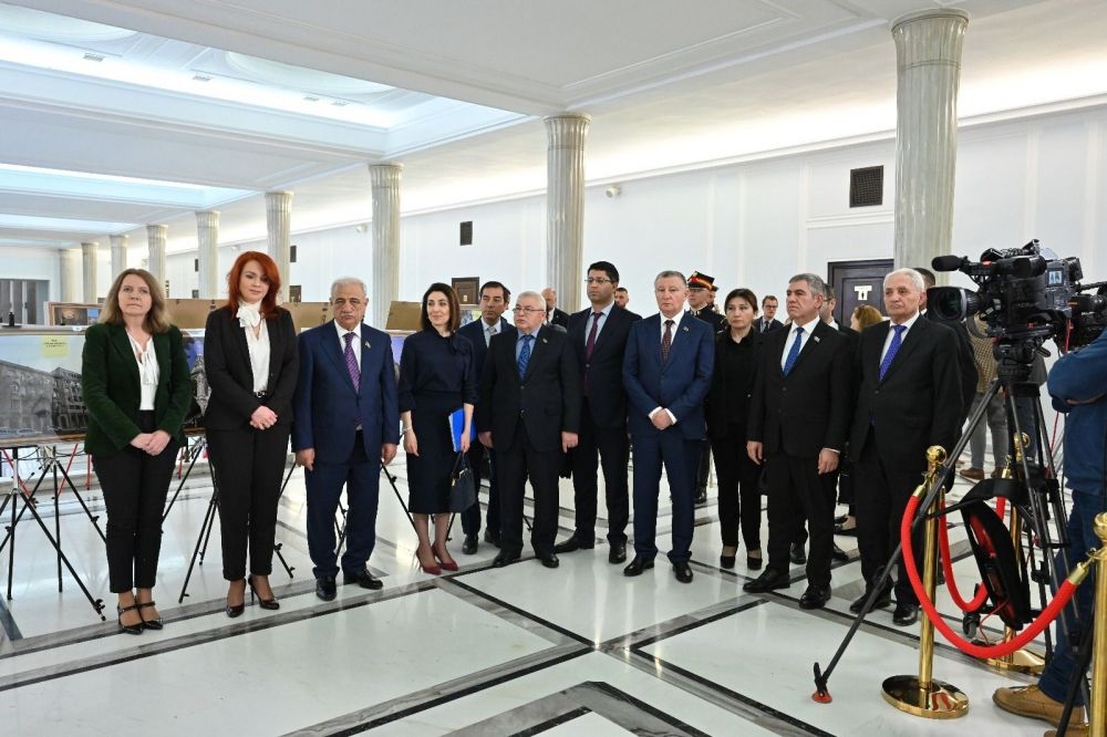 Azerbaijani Parliament Speaker visits exhibition in Poland [PHOTOS] - Gallery Image