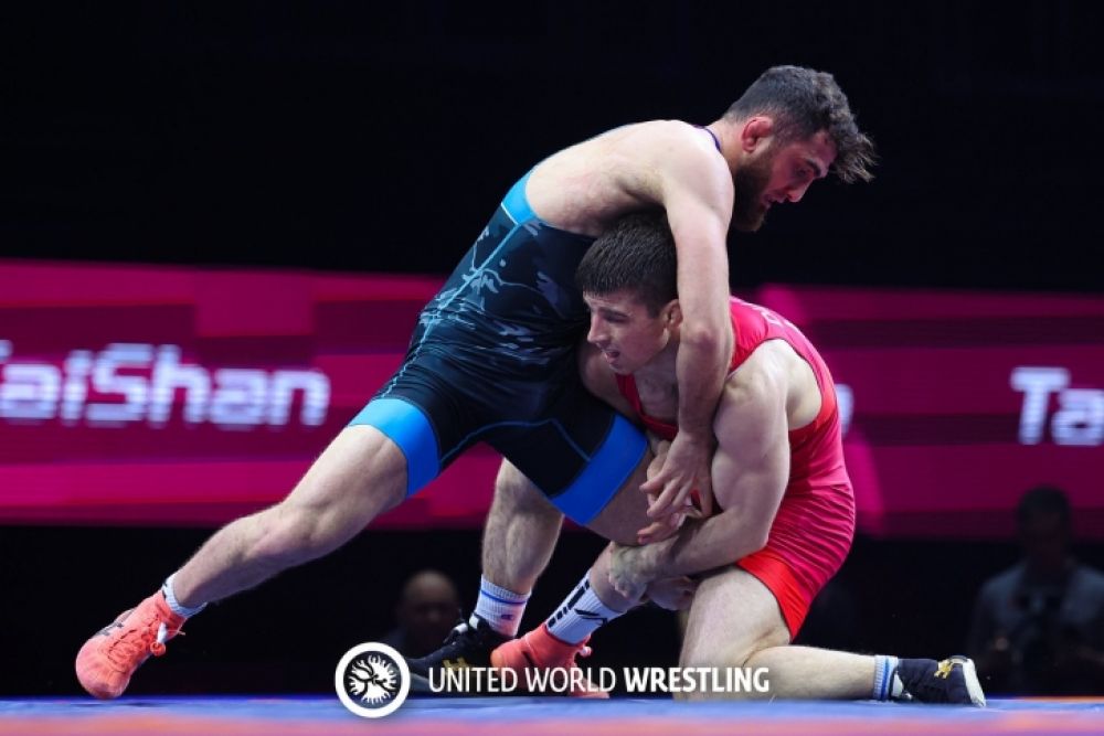 Azerbaijani freestyle wrestler enters into Azerbaijan's wrestling history [PHOTOS]