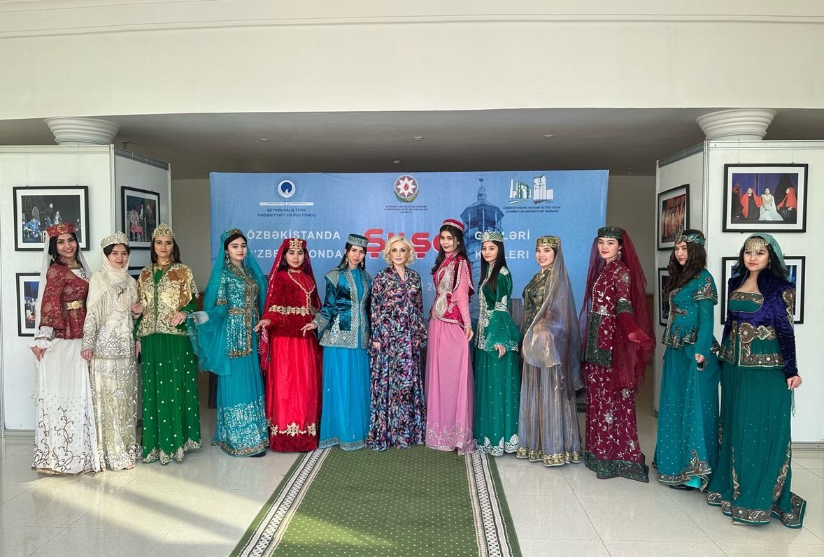 National fashion designer demonstrates her collection in Tashkent [PHOTOS]