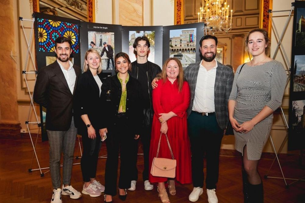 Azerbaijani embassy exhibited Belgian photographers' work describing Baku [PHOTOS/[VIDEO]