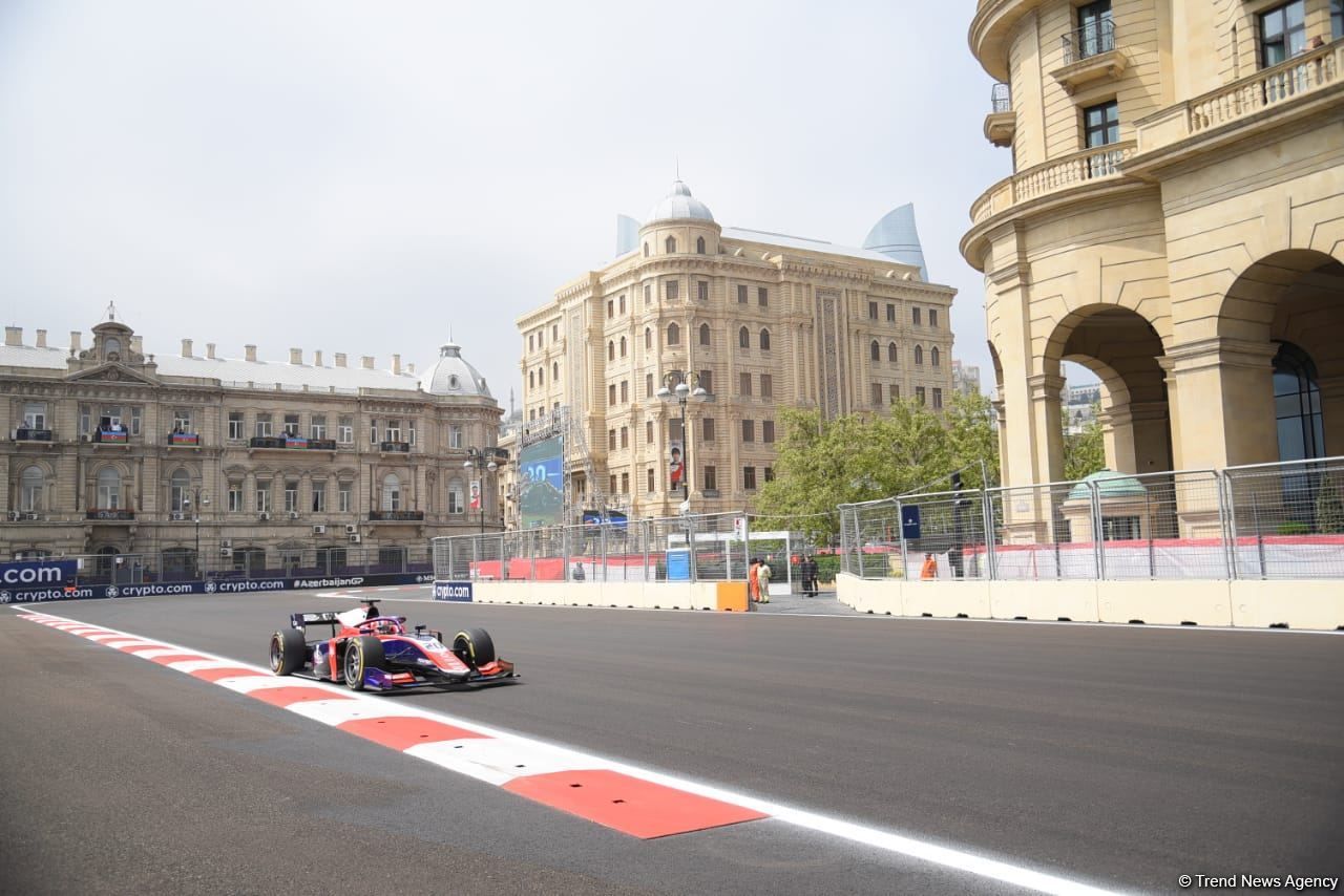 Formula 2 free practice kicks off in Baku [PHOTOS/VIDEO]