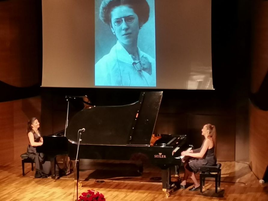 International Mugham Center pays tribute to nation's first professional female pianist [PHOTOS] - Gallery Image