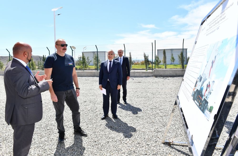 President Ilham Aliyev views works done in Araz Valley Economic Zone Industrial Park and laid foundation stone for some facilities [PHOTOS/VIDEO]