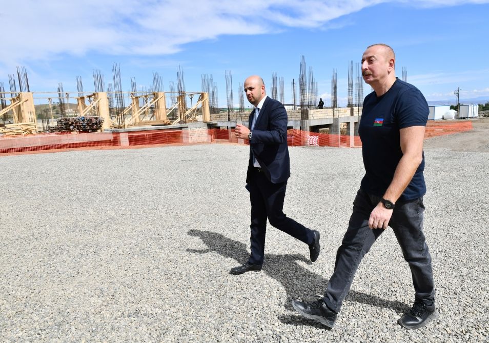 President Ilham Aliyev views construction progress of 960-seat school in city of Jabrayil [PHOTOS/VIDEO]