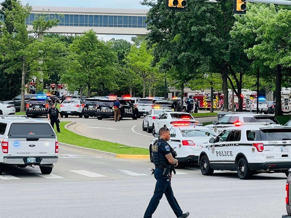 Police arrest suspect in fatal mass shooting at US medical center