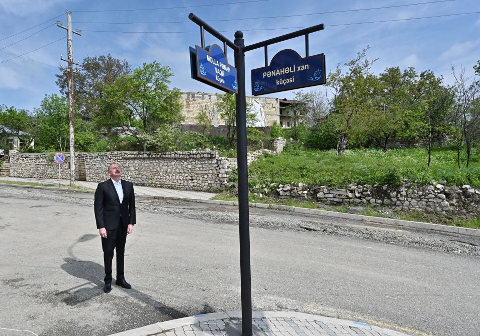 Signs at intersection of streets of Molla Panah Vagif and Panahali Khan unveiled in Shusha [PHOTOS/VIDEO]