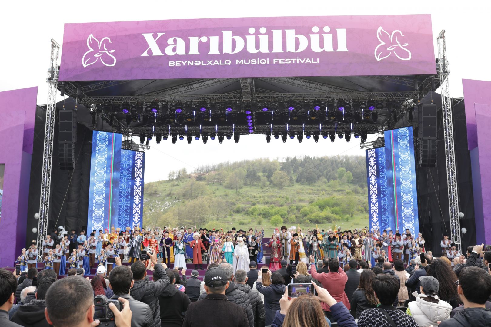 Jidir duzu (plain) holds openning concert [PHOTOS]
