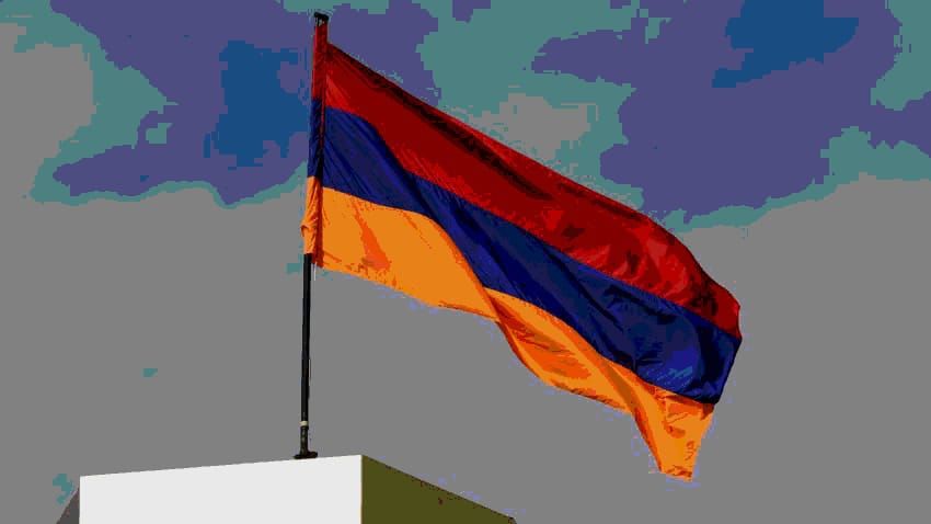 By turning to Qatar, Armenia gives up hope to get support from European and Western patrons