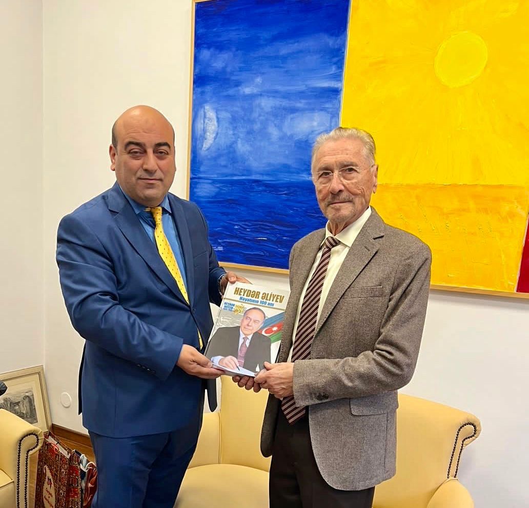 Former President of Romania Emil Constantinescu was awarded with “Friend of Azerbaijan” Golden Order