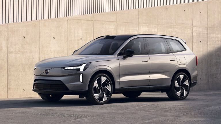 Volvo Cars delays EX90 production start
