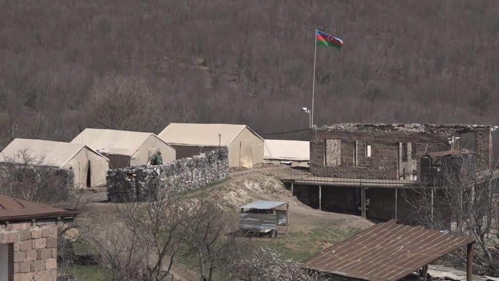 Pundit: Armenians in Karabakh should decide their own fate and talk with Azerbaijani government