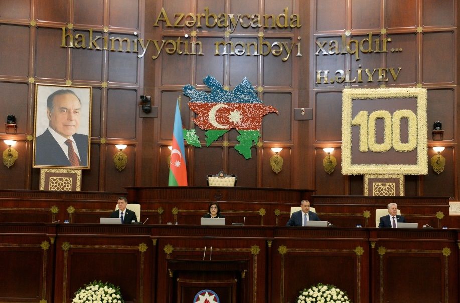 Azerbaijan’s Milli Majlis holds special session marking 100th anniversary of National Leader