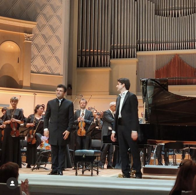 Eminent conductor shines at Moscow State Philharmonic [PHOTOS] - Gallery Image