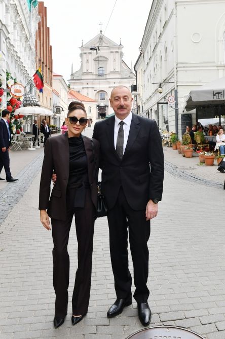 Azerbaijan's First VP shares footage from her visit with President Ilham Aliyev to Lithuania