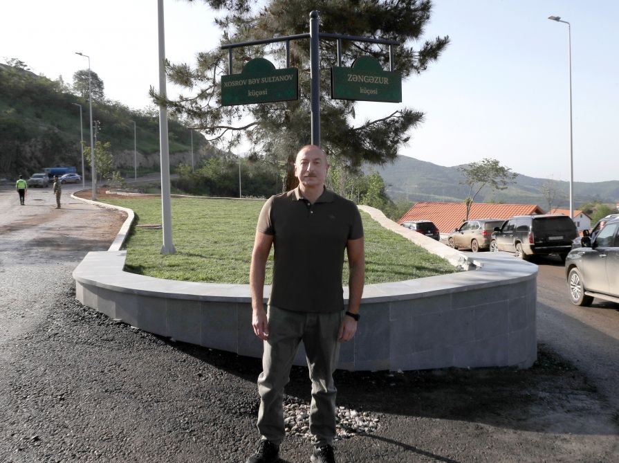Signs at intersection of Khosrov bey Sultanov and Zangazur streets were unveiled in city of Lachin
