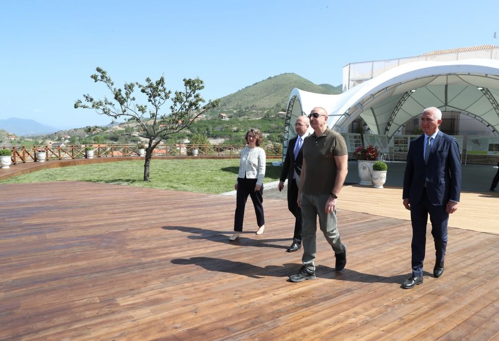 Lachin city master plan was presented to Azerbaijani President [PHOTOS/VIDEO] - Gallery Image