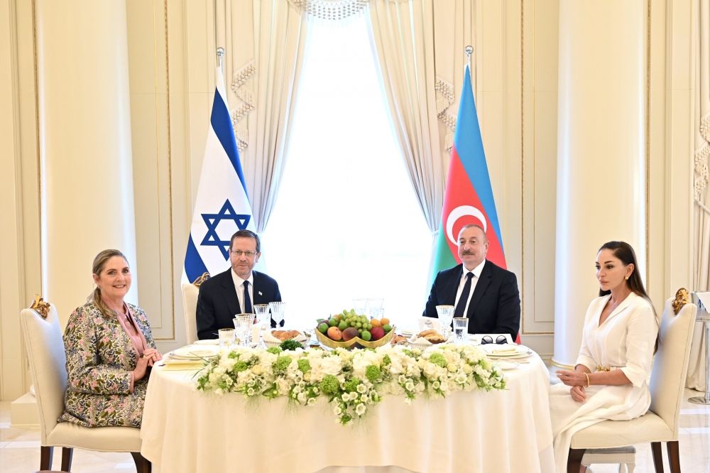 Official lunch hosted in honor of President of Israel Isaac Herzog and First Lady Michal Herzog [PHOTOS/VIDEO]