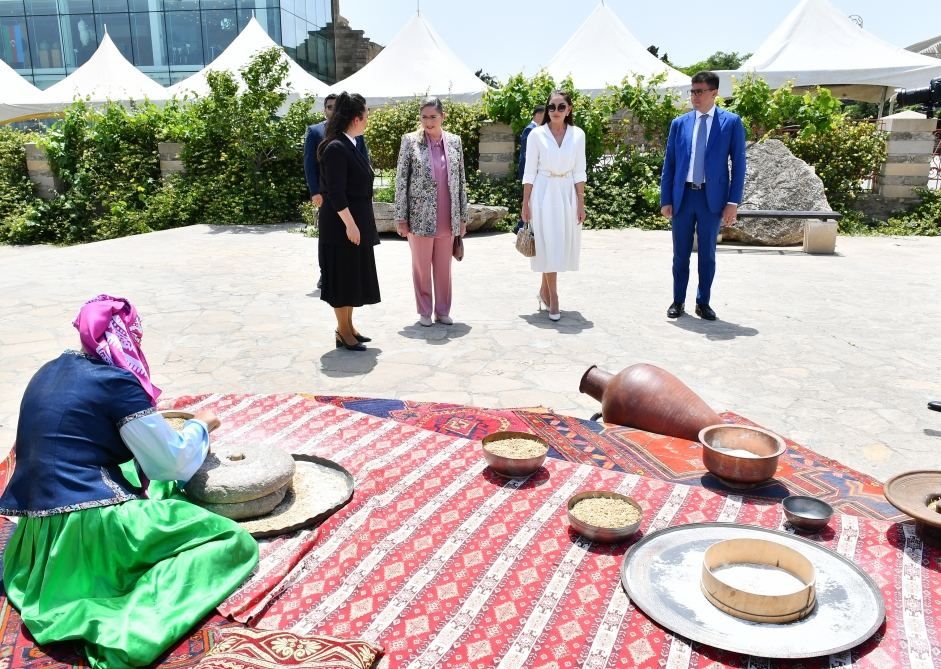 First Ladies of Azerbaijan and Israel visit Gala Archaeological-Ethnographic Museum Complex [UPDATE] - Gallery Image