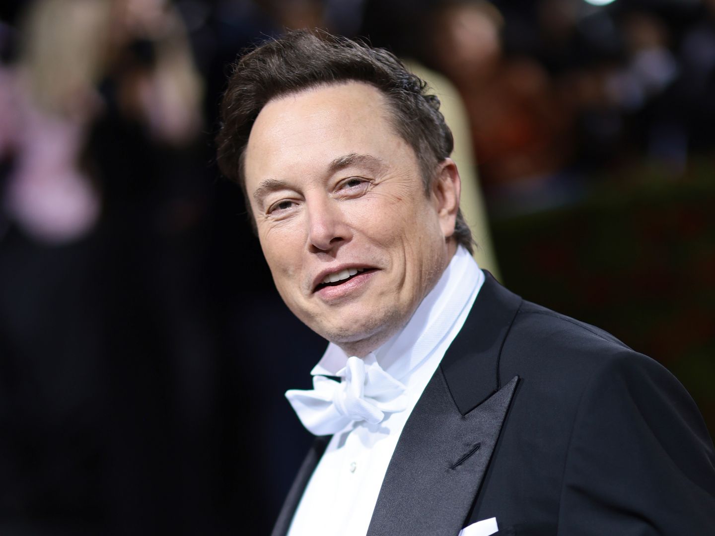 Elon Musk visits Tesla Shanghai Gigafactory