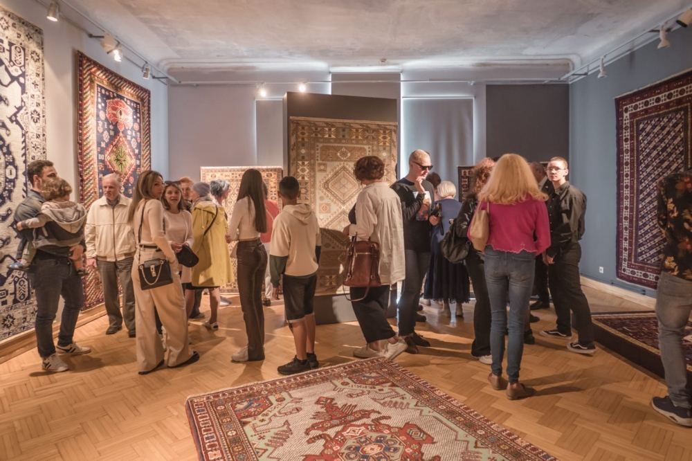 Azerbaijani carpets exhibited for first time in Liepaja [PHOTOS]