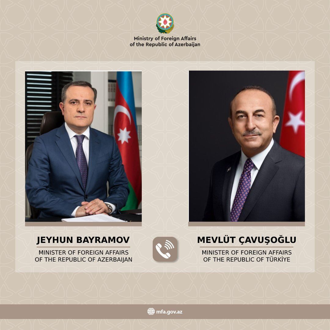 Azerbaijani FM, former Turkish FM hold phone talk