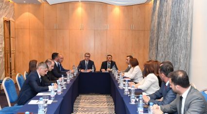 AZPROMO's head meets with Azerbaijani businessmen in Tbilis