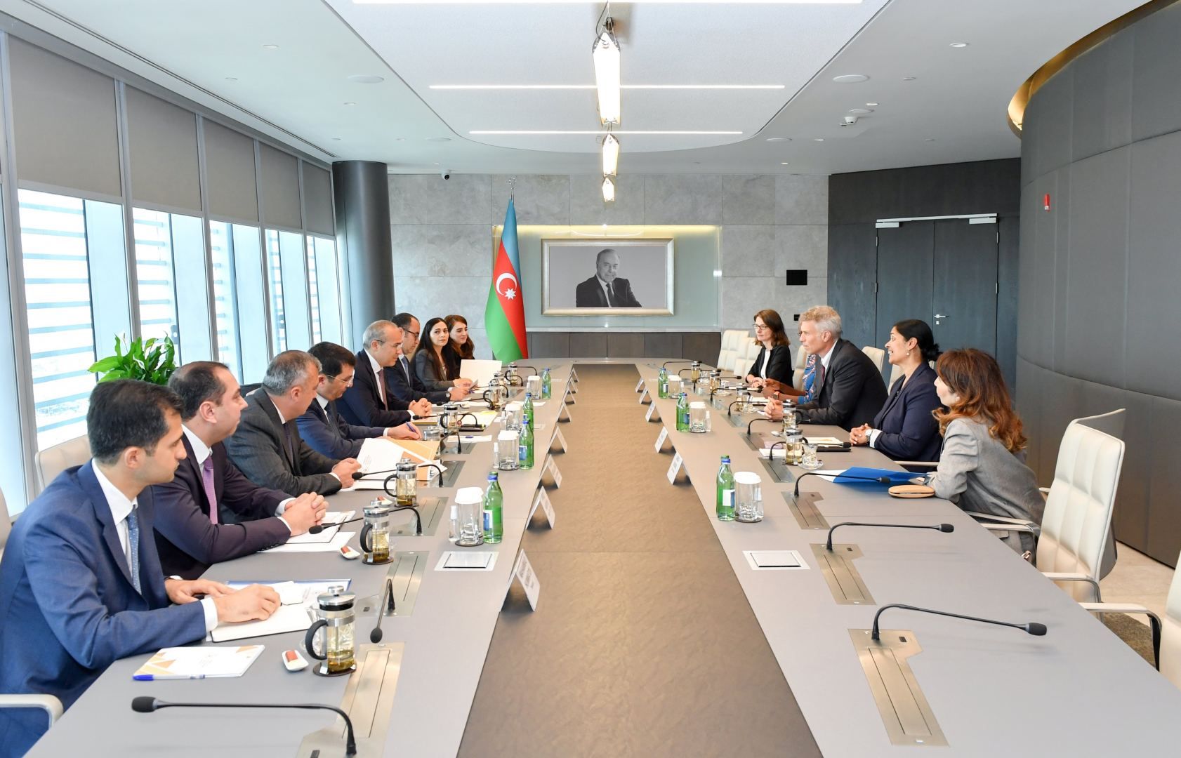 Azerbaijan discusses framework document on partnership with World Bank for South Caucasus [PHOTOS]