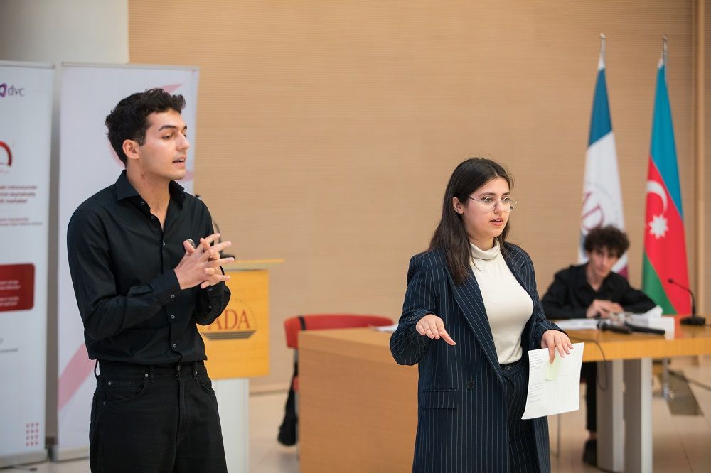 Closing ceremony of national stage of international debate championship held at ADA University [PHOTOS] - Gallery Image