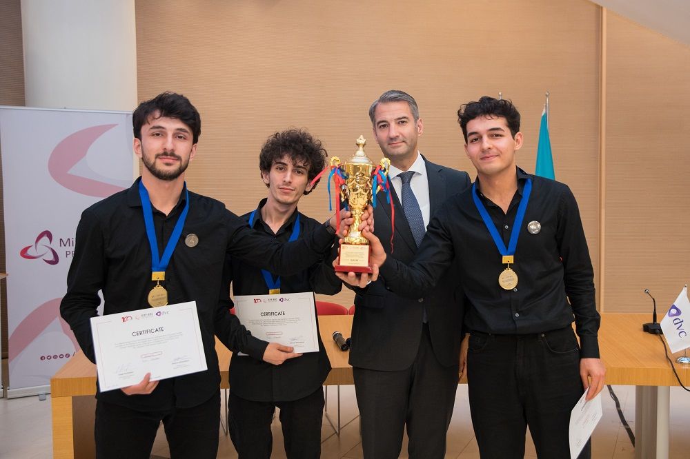 Closing ceremony of national stage of international debate championship held at ADA University [PHOTOS] - Gallery Image