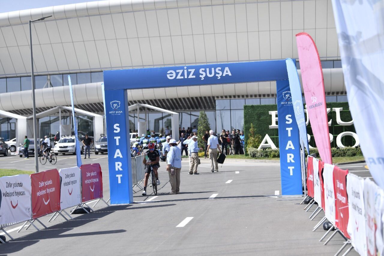 Fourth stage of Dear Shusha international cycling race kicks off in Ganja