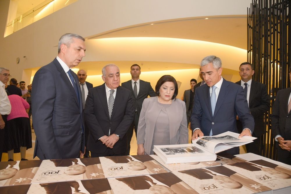 Heydar Aliyev Center celebrates National Salvation Day [PHOTOS]