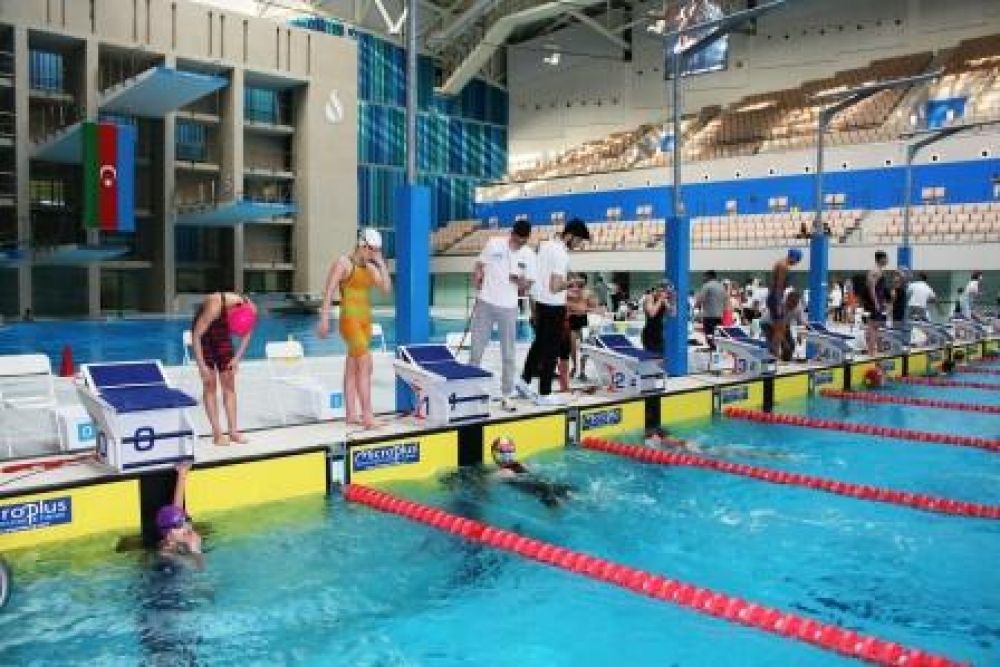 Open Summer Swimming Championship starts in Baku [PHOTOS]