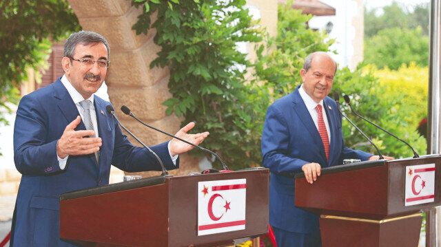 Turkish Cypriots to break embargoes imposed on their lands