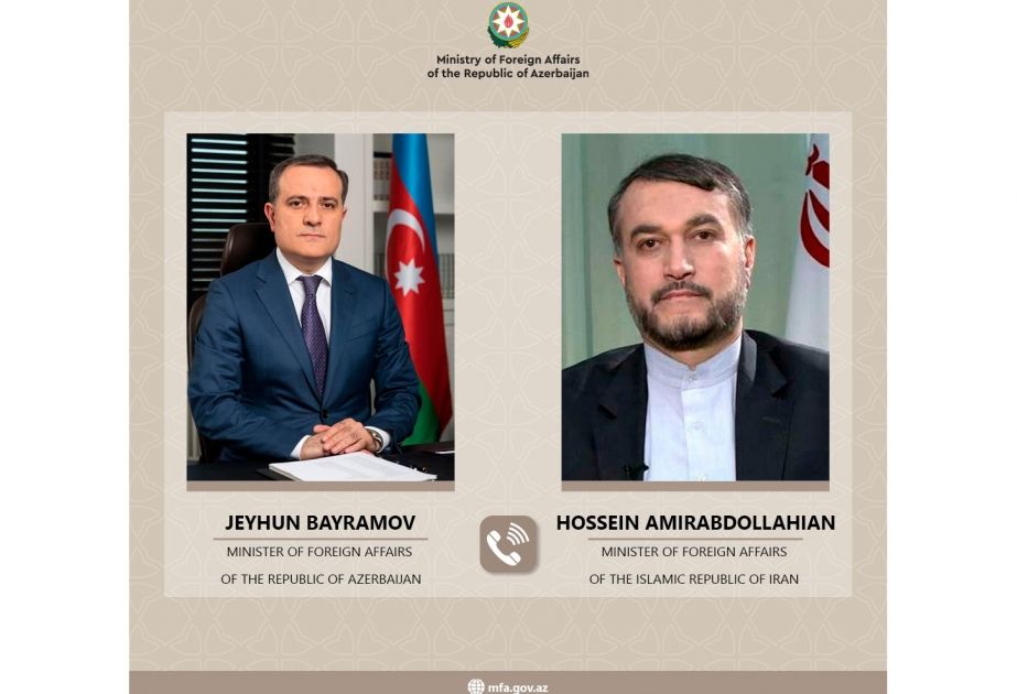 Azerbaijani, Iranian FMs discuss prospects of relations