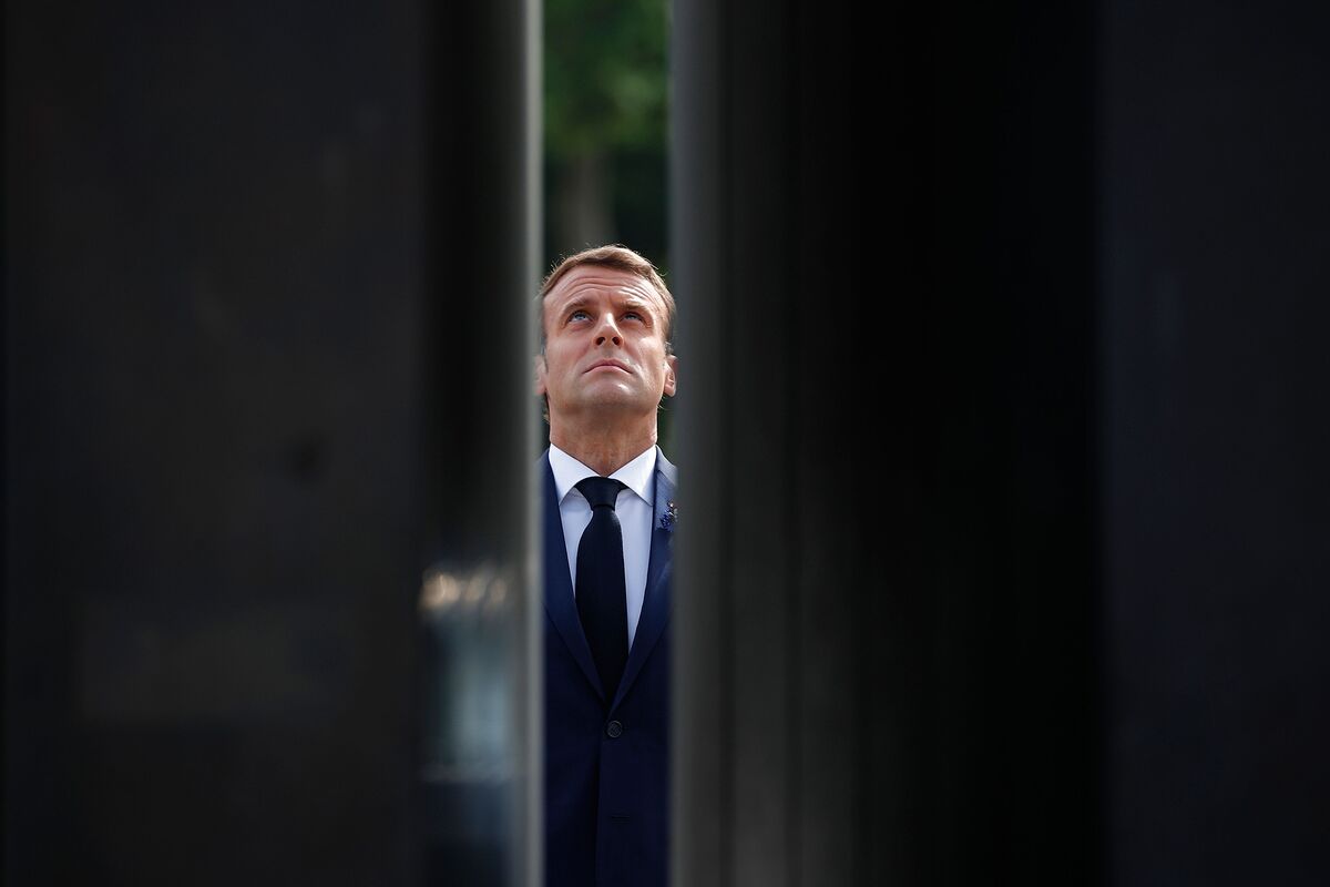 France's awkward politics could paralyse economy, putting Total Energy at risk of decline