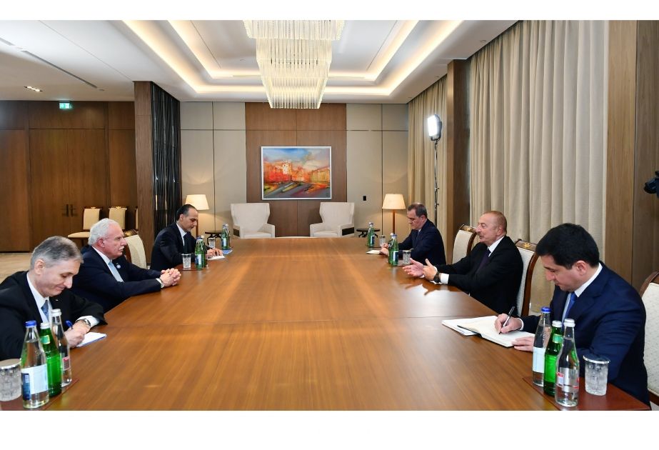 Azerbaijani President receives FM of Palestine [UPDATE]