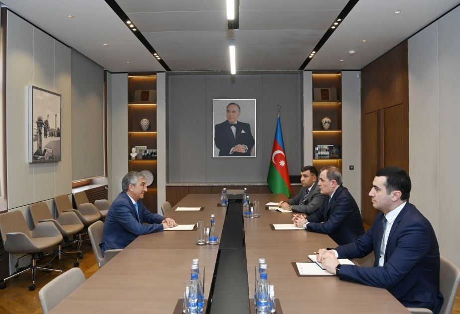 Azerbaijani FM receives outgoing Ambassador of Tajikistan