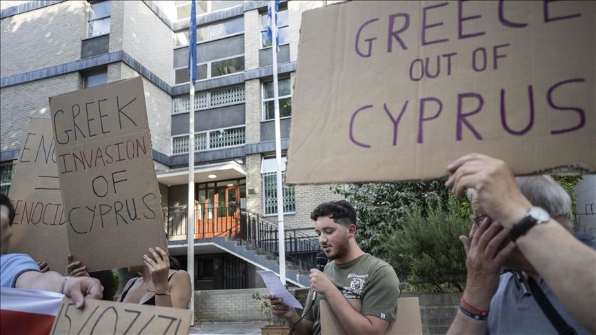 Turkish Cypriots stage demonstration in front of Greek Embassy in London