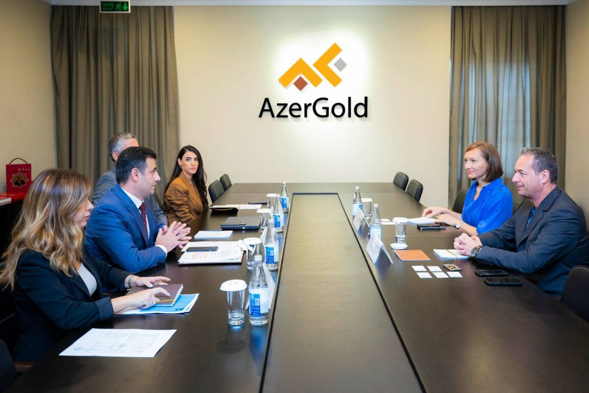 AzerGold holds meeting with Swiss refining company