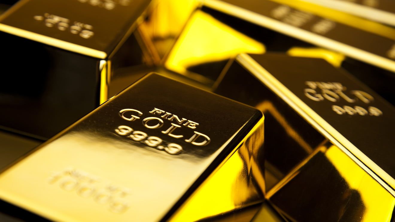 Gold price rises slightly in anticipation of US Fed's decision