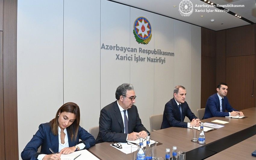 Azerbaijani Foreign Minister informs Colombian ambassador of Armenia's provocations