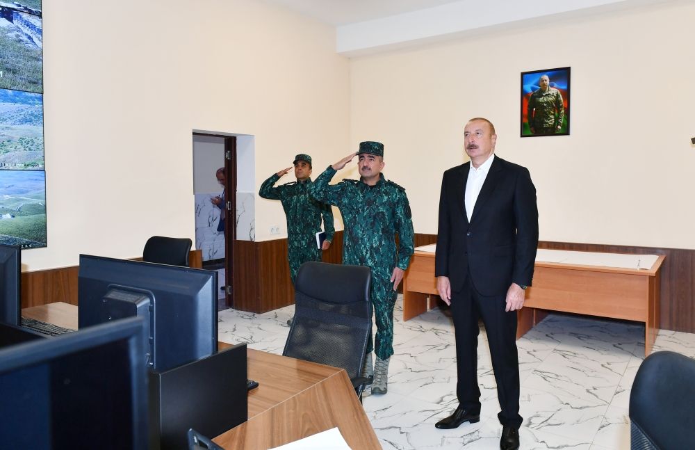 President Ilham Aliyev views conditions created in garrison complex of Gazakh Separate Border Division [PHOTOS/VIDEO] - Gallery Image