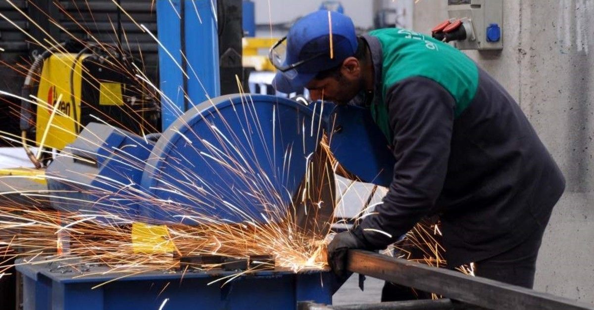 Azerbaijan's non-oil-and-gas outputs increase