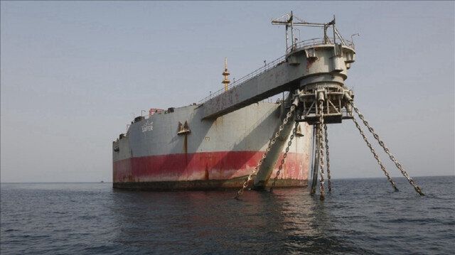 EU welcomes oil transfer from decaying ship in Red Sea