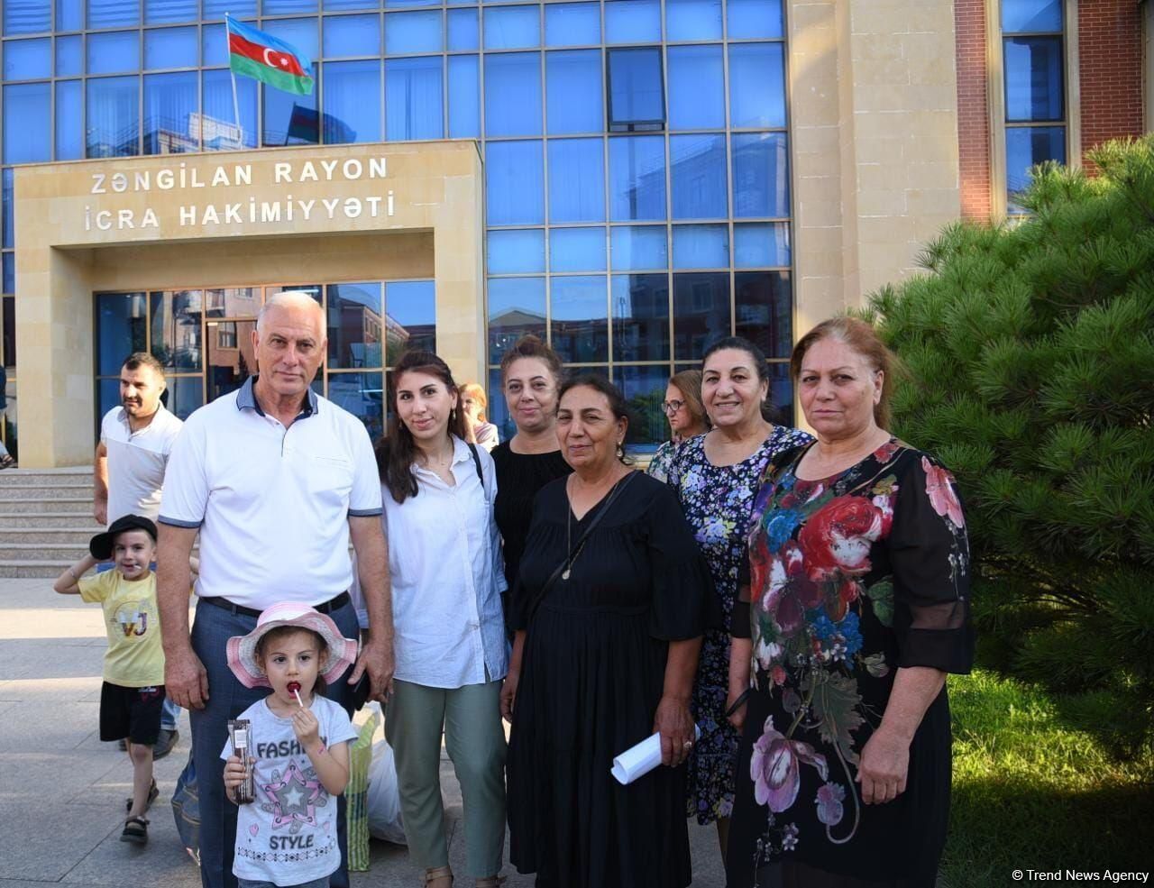 Resettlement in Aghaly: another 106 residents return home [PHOTO]
[VIDEO]
