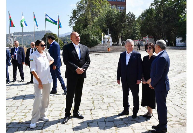 Presidents of Azerbaijan, Uzbekistan, First Ladies visit Shusha city [PHOTOS/VIDEO]