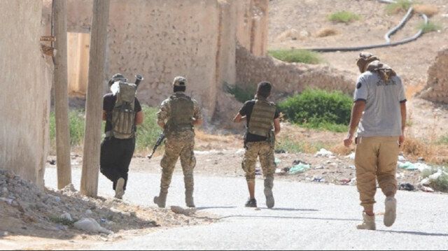 Fighting between PKK/YPG terror group, Arab tribes in Deir ez-Zor spread to Manbij