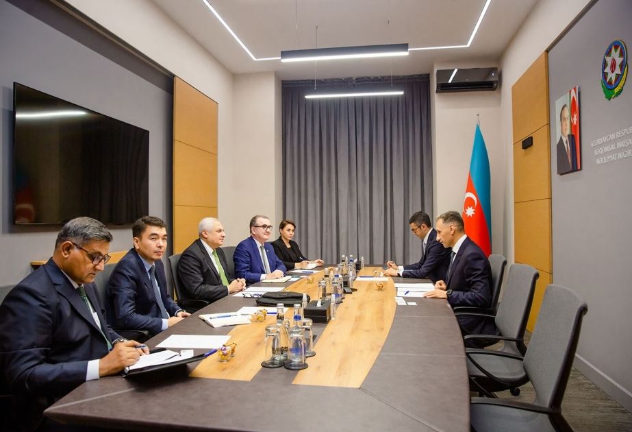 Azerbaijan discusses with ICIEC prospects for cooperation