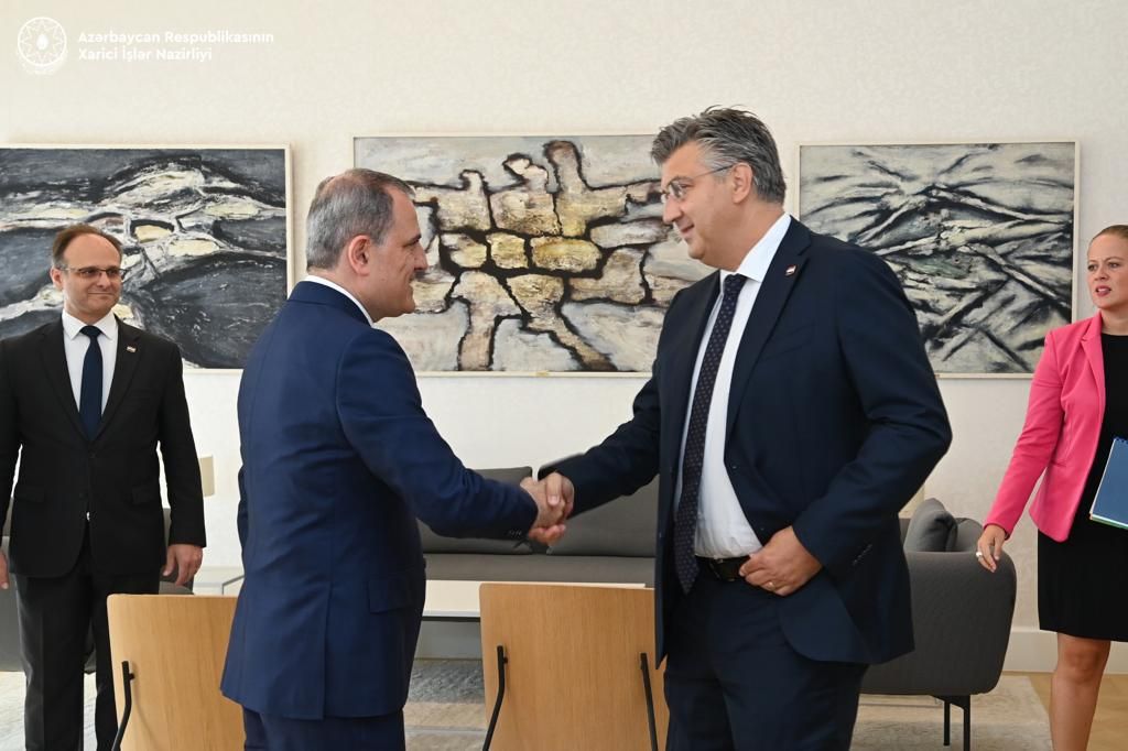 Azerbaijani Foreign Minister meets with Croatian Prime Minister [PHOTOS]